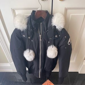 Moose knuckles coat black and white in good condition
